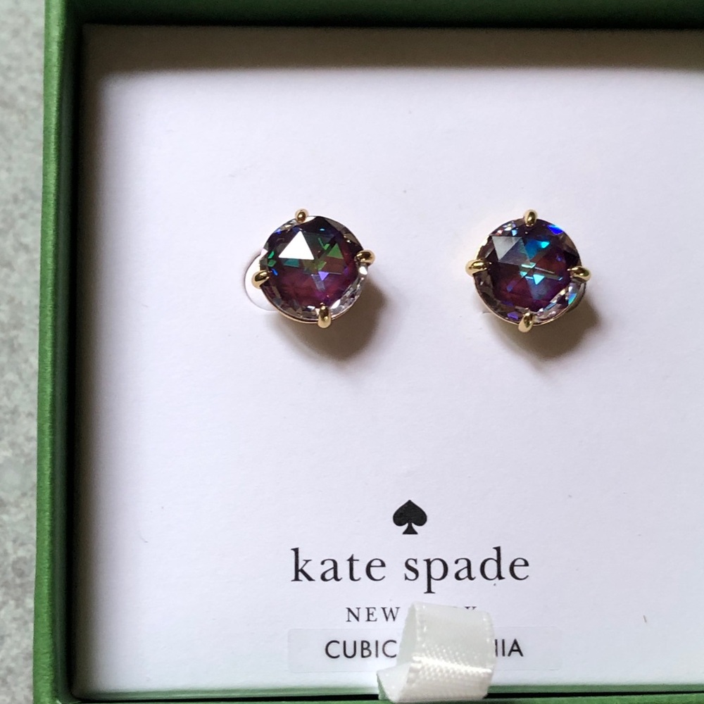 kate spade Bright Ideas Gold Tone & Iridescent Berry Round CZ Stud Earrings NIB